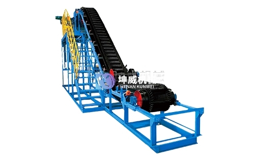 大傾角皮帶輸送機(jī) 大傾角皮帶輸送機(jī)